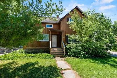 1427 W College Avenue, Appleton, WI 54914 - Photo 2