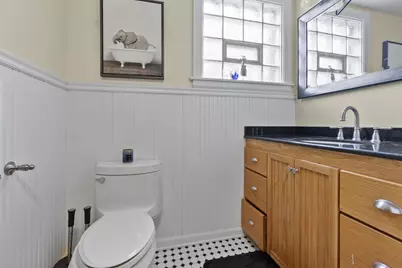 1341 Bluff Avenue, Sheboygan, WI 53081 - Photo 8