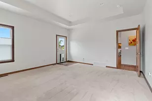 606 W 3rd St, Shawano, WI 54166 - Photo 24