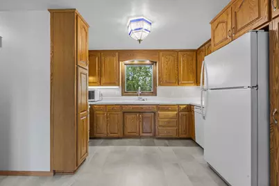 1704 Nancy Avenue, Green Bay, WI 54303 - Photo 16