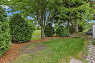 892 Bishop Ct, Fond du Lac, WI 54935 - Photo 28