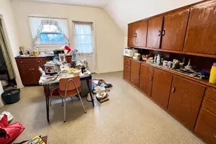 927 S 23rd St, Manitowoc, WI 54220 - Photo 12
