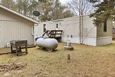 226 E Lohrville Avenue, Redgranite, WI 54970 - Photo 8