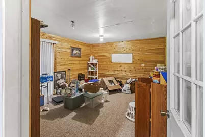 226 E Lohrville Avenue, Redgranite, WI 54970 - Photo 14