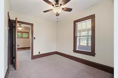 662 W Winneconne Avenue, Neenah, WI 54956 - Photo 8