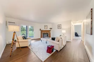 2510 Village Ln, Oshkosh, WI 54904 - Photo 2
