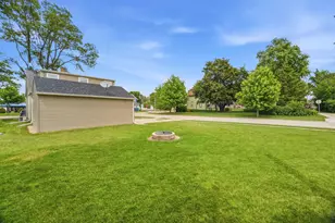498 W Division St, Fond du Lac, WI 54935 - Photo 34