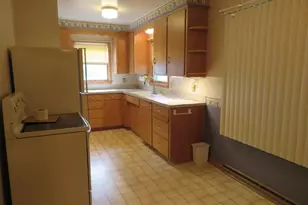 312 W 3rd St, Shawano, WI 54166 - Photo 42