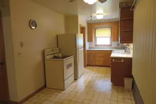 312 W 3rd St, Shawano, WI 54166 - Photo 46