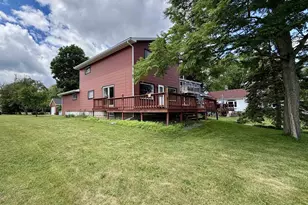 N8183 Lakeshore Dr, Fond du Lac, WI 54937 - Photo 10
