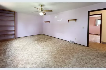 N8183 Lakeshore Drive, Fond du Lac, WI 54937 - Photo 36