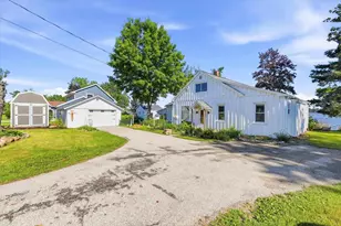 E5698 Waukaunaka St, Weyauwega, WI 54983 - Photo 30
