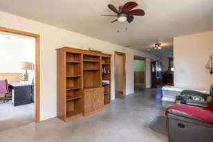 705 Riverview Dr, Fremont, WI 54940 - Photo 20