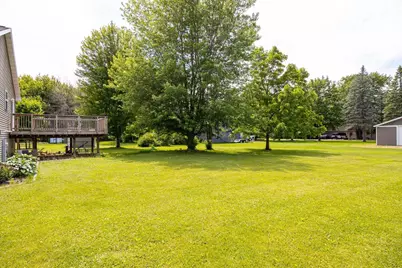 705 Riverview Drive, Fremont, WI 54940 - Photo 32
