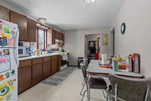 28 E 11th St, Fond du Lac, WI 54935 - Photo 30