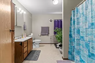 28 E 11th St, Fond du Lac, WI 54935 - Photo 36