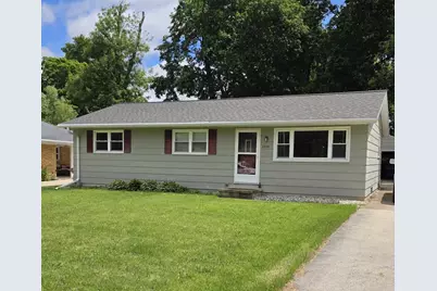 2404 Gmeiner Road, Appleton, WI 54915 - Photo 1