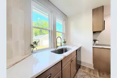 1730 N Oneida Street, Appleton, WI 54911 - Photo 8