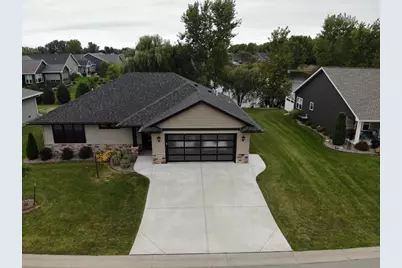 5039 N Milkweed Trail, Appleton, WI 54913 - Photo 2