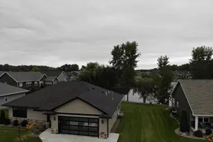 5039 N Milkweed Trl, Appleton, WI 54913 - Photo 4