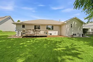 127 W Barefoot Ct, Appleton, WI 54913 - Photo 48