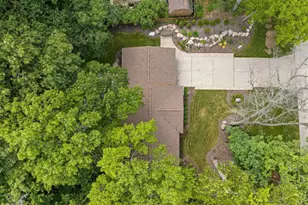 2565 Hazelwood Ln, Green Bay, WI 54304 - Photo 60