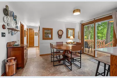 2565 Hazelwood Lane, Green Bay, WI 54304 - Photo 14