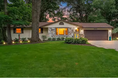 2565 Hazelwood Lane, Green Bay, WI 54304 - Photo 1
