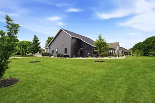 901 Clover Ct, Menasha, WI 54952 - Photo 36