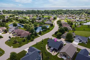 901 Clover Ct, Menasha, WI 54952 - Photo 38