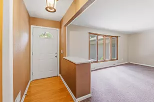 W6878 Riverbend Rd, Fond du Lac, WI 54937 - Photo 2