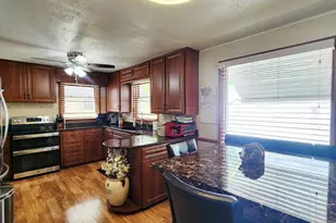 1430 S 19th St, Sheboygan, WI 53081 - Photo 2