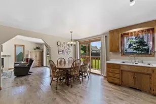 2364 Cedar Ridge Ct, Green Bay, WI 54313 - Photo 24