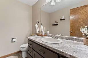 2364 Cedar Ridge Ct, Green Bay, WI 54313 - Photo 42
