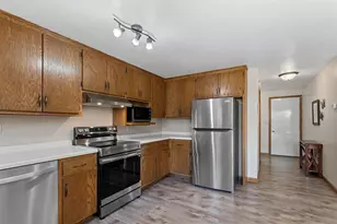 2364 Cedar Ridge Ct, Green Bay, WI 54313 - Photo 26