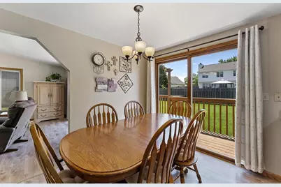2364 Cedar Ridge Court, Green Bay, WI 54313 - Photo 18