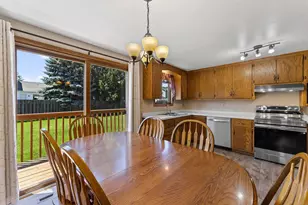 2364 Cedar Ridge Ct, Green Bay, WI 54313 - Photo 20