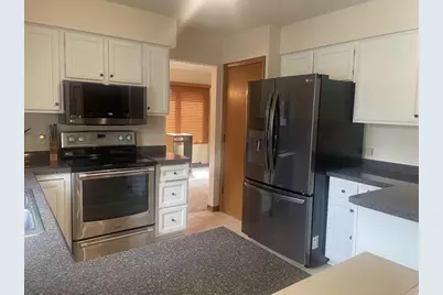 723 Ruggles Street, Fond du Lac, WI 54935 - Photo 8