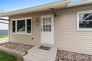 1513 E Plaza Dr, Appleton, WI 54915 - Photo 32