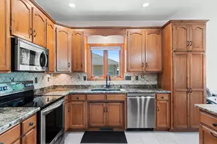 2224 Kaylee Cir, Green Bay, WI 54311 - Photo 16