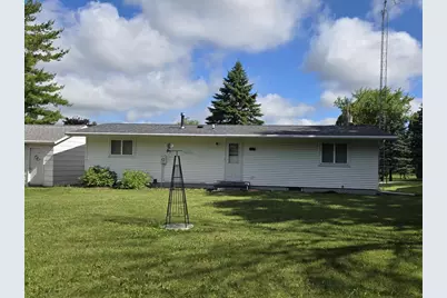 4535 Hickory Heights Avenue, Oshkosh, WI 54904 - Photo 2