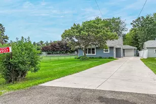 N9017 Lakeshore Dr, Van Dyne, WI 54979 - Photo 2