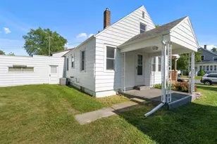 1814 Pleasant Ave, New Holstein, WI 53061 - Photo 34
