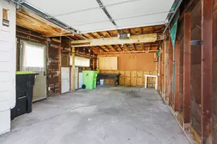 1814 Pleasant Ave, New Holstein, WI 53061 - Photo 24