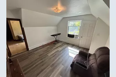 437 Carney Boulevard, Marinette, WI 54143 - Photo 8