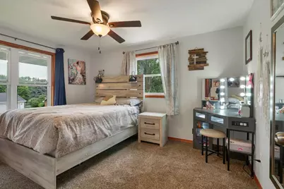 1593 Lindale Lane, Green Bay, WI 54313 - Photo 32