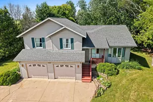 364 Triangle Dr, Hobart, WI 54155 - Photo 30