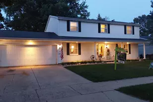 2024 N Eugene St, Appleton, WI 54914 - Photo 2