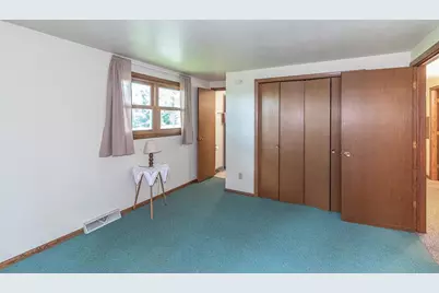 E8488 Stage Road, New London, WI 54961 - Photo 16