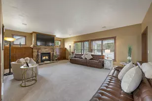 2017 Higgins, De Pere, WI 54115 - Photo 42